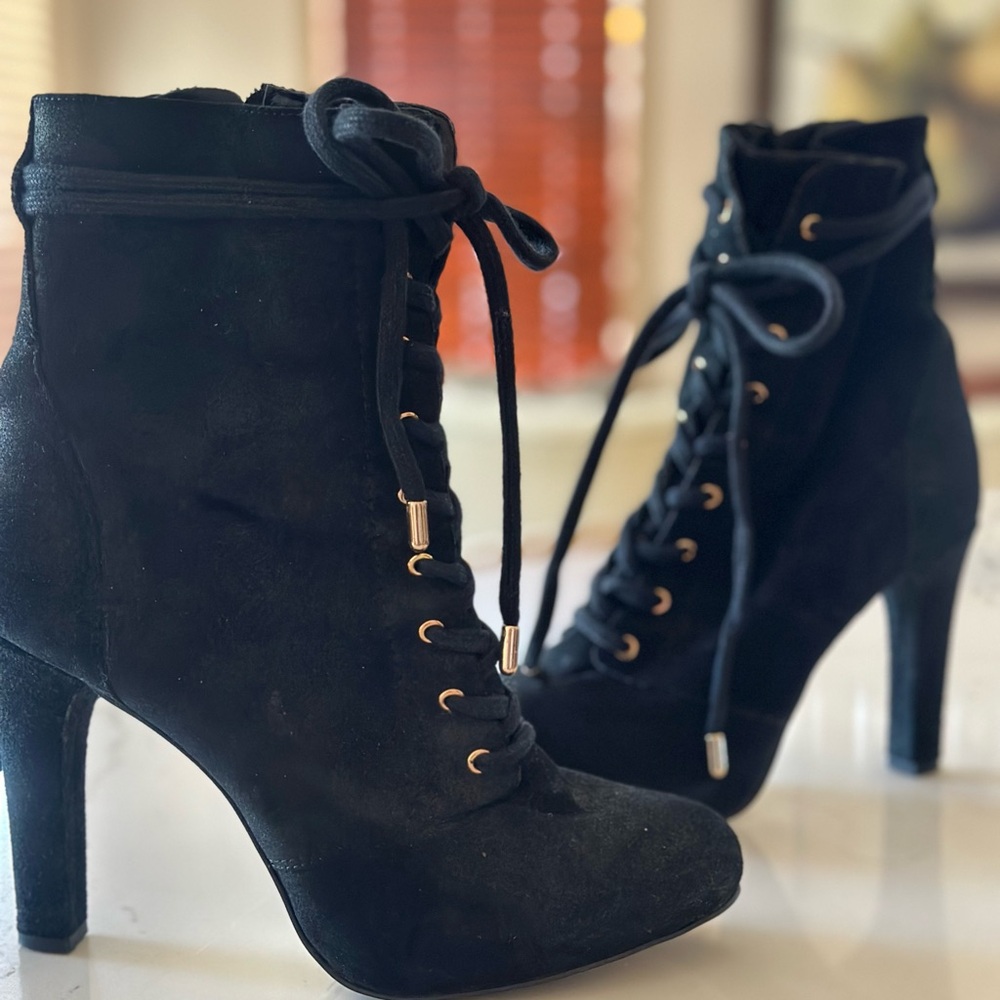 lace up suede booties with block heel, 7.